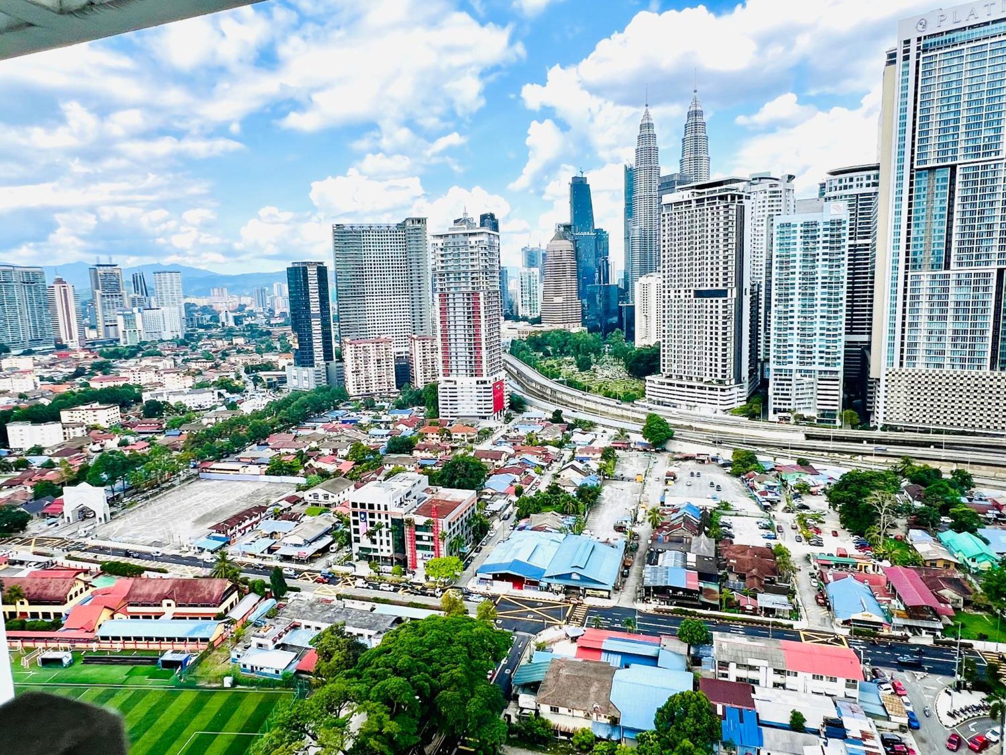 The Luxe Colony Skypool By Tasu Home Kuala Lumpur Exterior photo